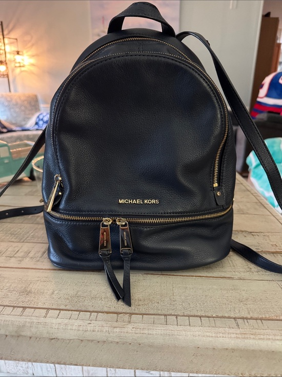 Michael Kors Navy Leather Backpack with Gold Hardware main image 6